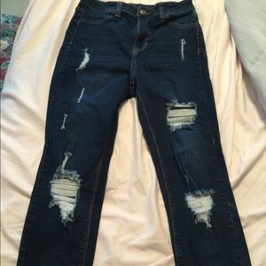 Distressed Cello boutique skinny jeans